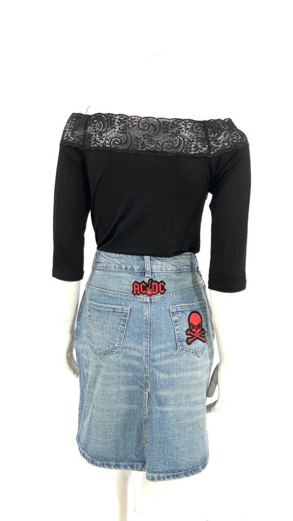 Jeanskjol med märken - Bild 2