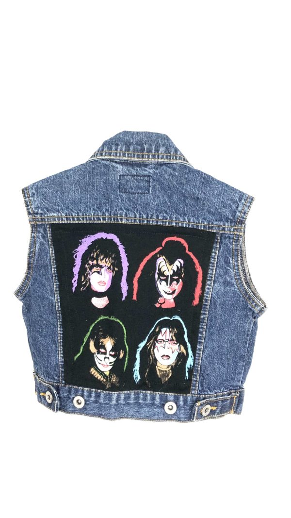 Jeansväst med KISS på ryggen