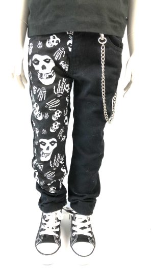 Jeans med döskalletyg